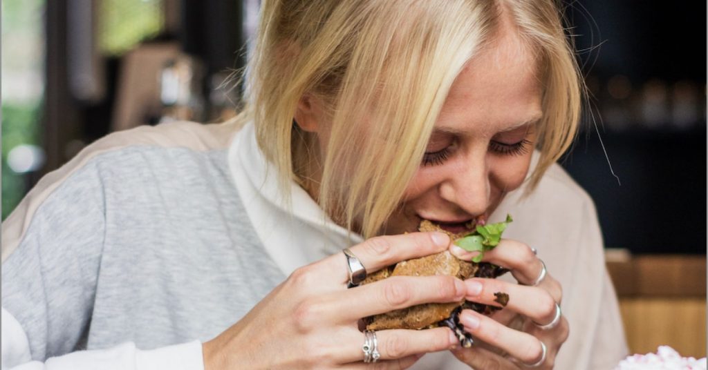 3 Questions That Could Change Your Relationship With Food